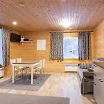 Arctic River 4*