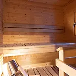 Resort Arctic River Ivalo
