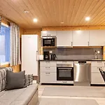 Arctic River 4*