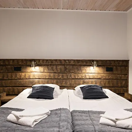 Näverniemi Center Resort 3*