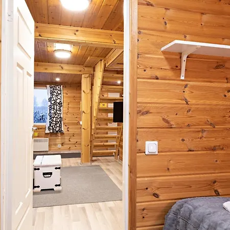Resort Näverniemi Center