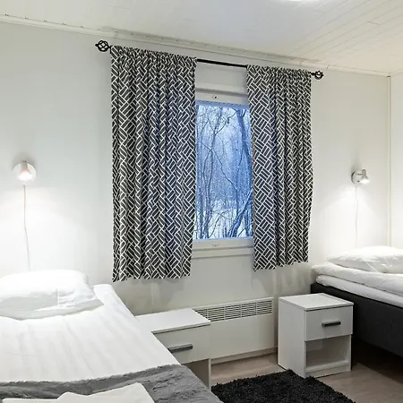 Arctic River Resort 4*