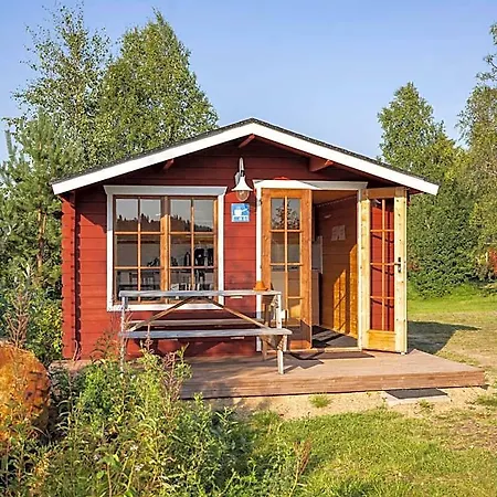 Arctic River 4*
